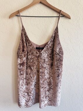 Ecru Studios | crushed velvet v neck tank top | M